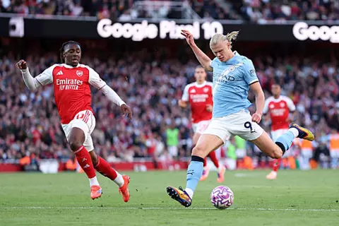 دقيقة بدقيقة.. أرسنال 0-1 مانشستر سيتي.. تسديدة صاروخية (فيديو)